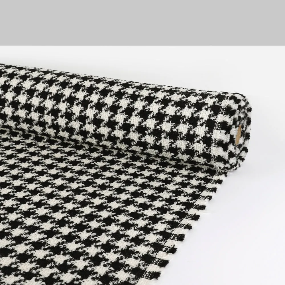 Bold Houndstooth Tweed - Black / White