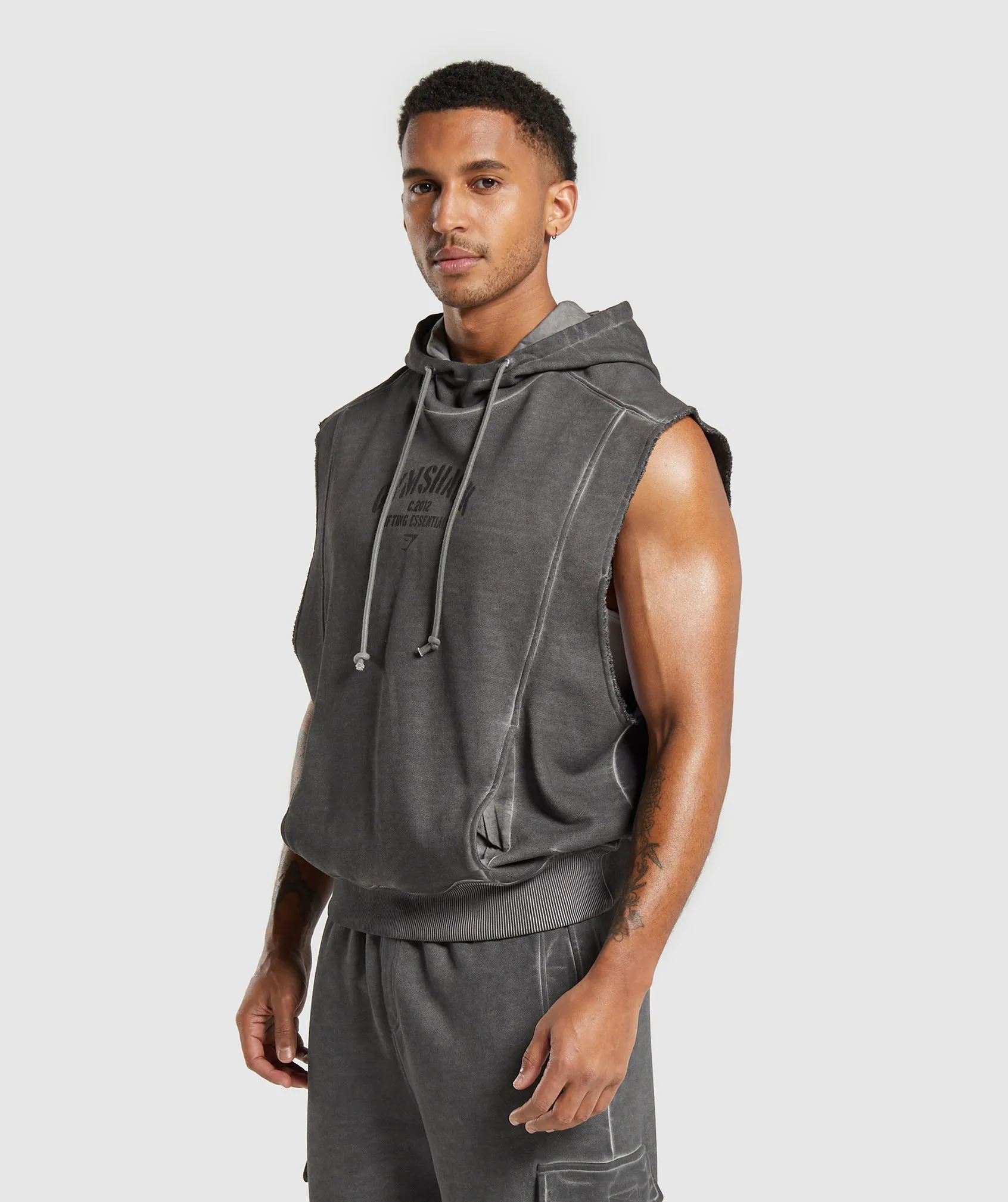 Gymshark Heavyweight Washed Cut Off Hoodie - Black