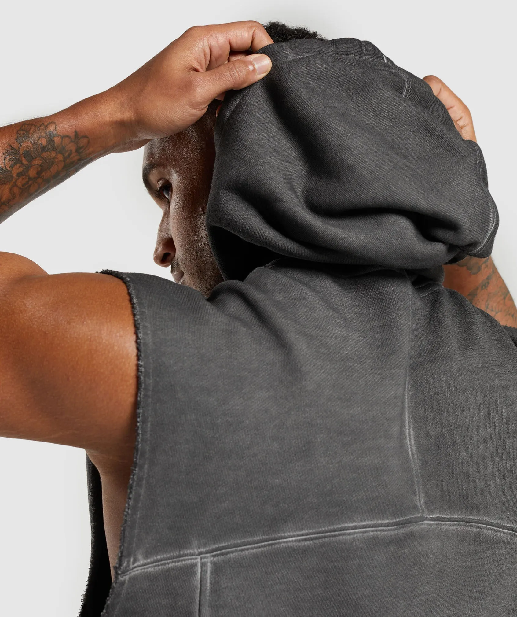 Gymshark Heavyweight Washed Cut Off Hoodie - Black