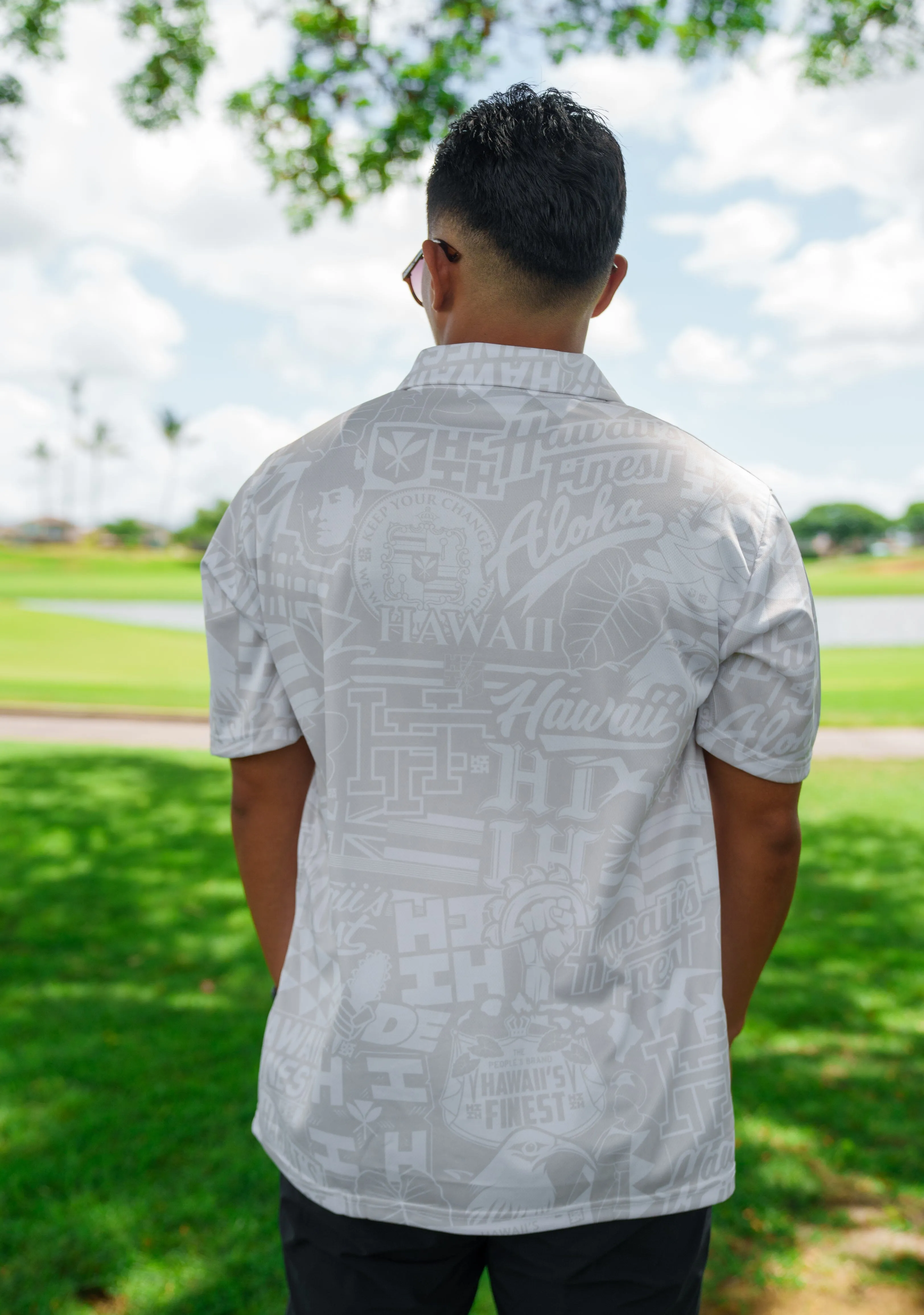 SOFT TAN STICKERBOMB GOLF SHIRT